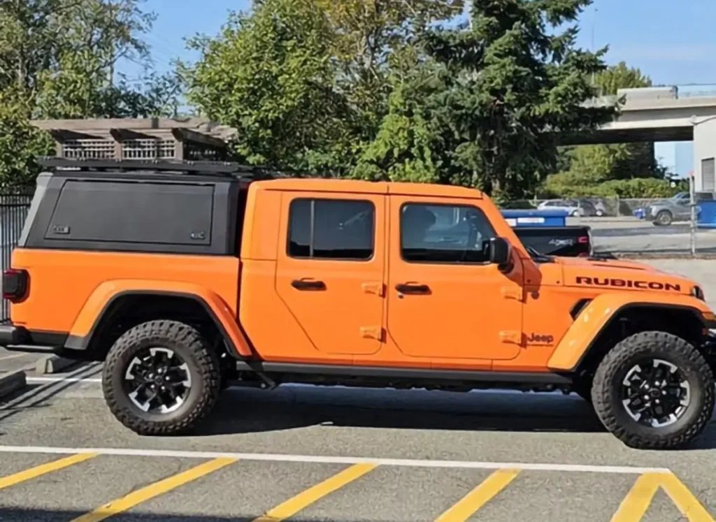 Jeep truck canopy